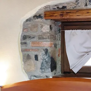  Apartment La Mansarda Di Eros E Tiziana Italien
